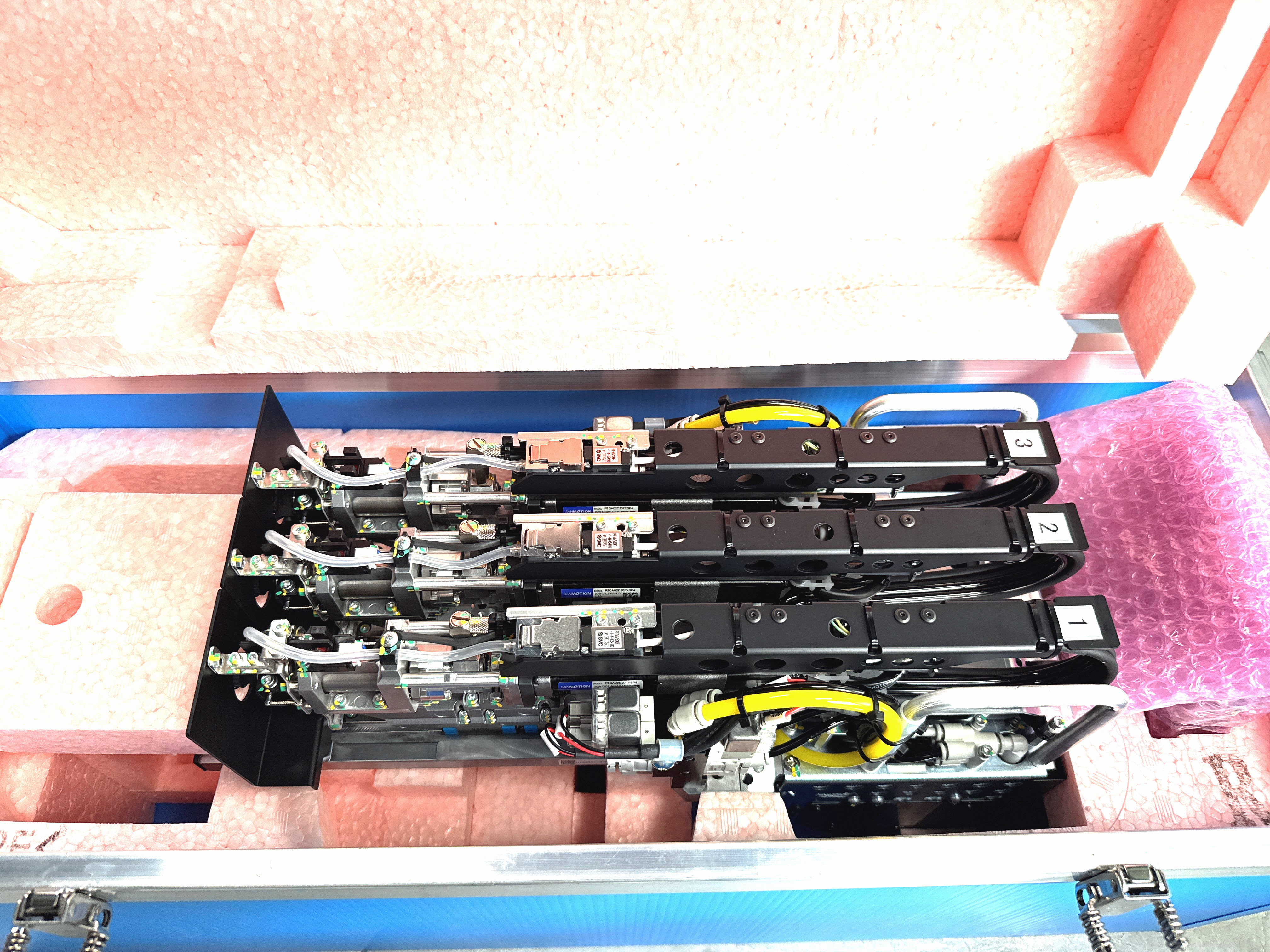 Laatste bedrijfsblogs Hoe beïnvloeden hoogwaardige SMT-machineonderdelen het algehele rendement op investering (ROI) in de productie?